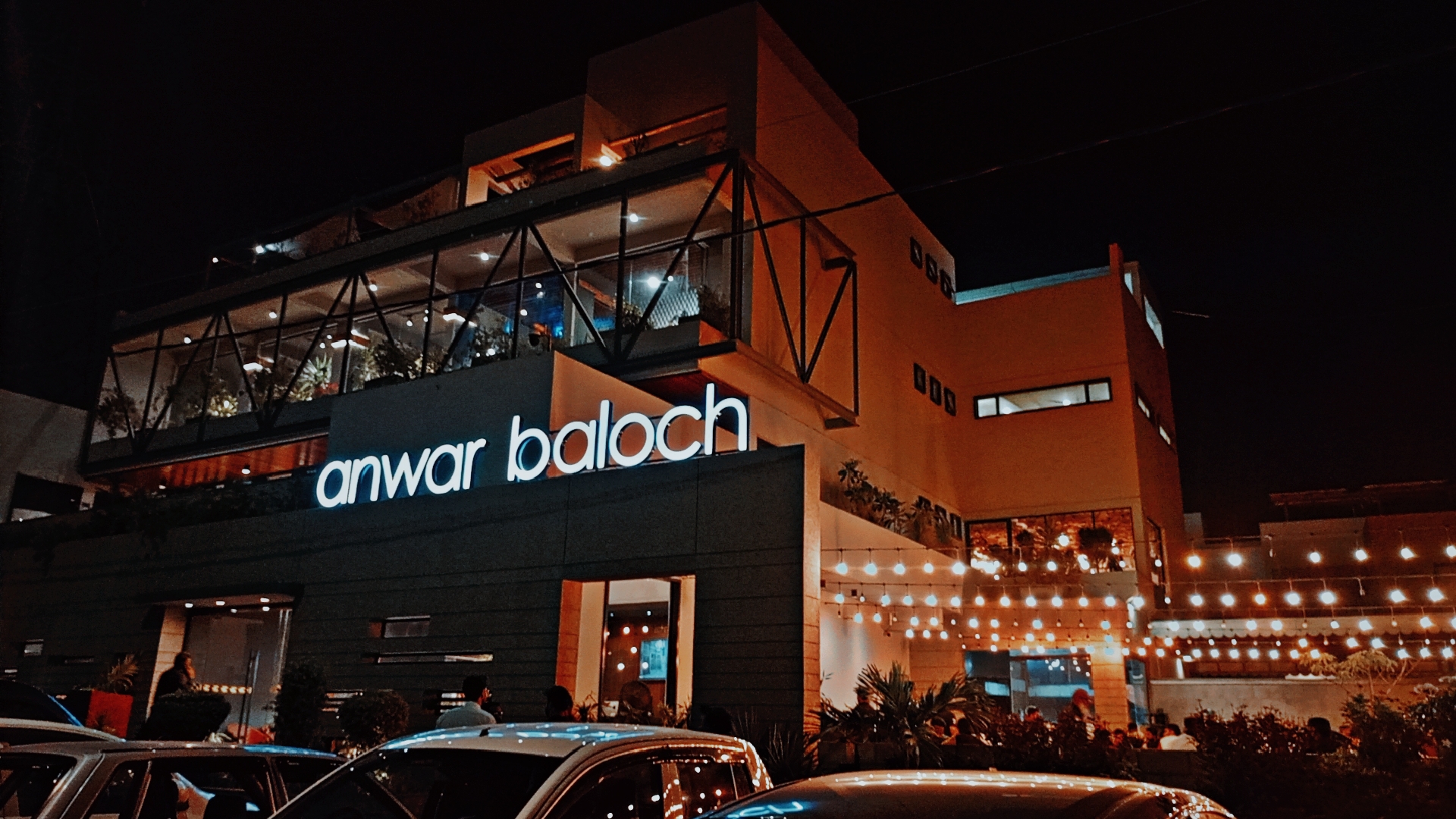 Anwar Baloch Restaurant & Fast Food
