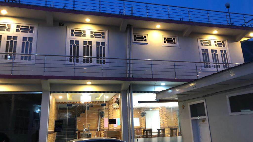 Kamran Hotel & Restaurant