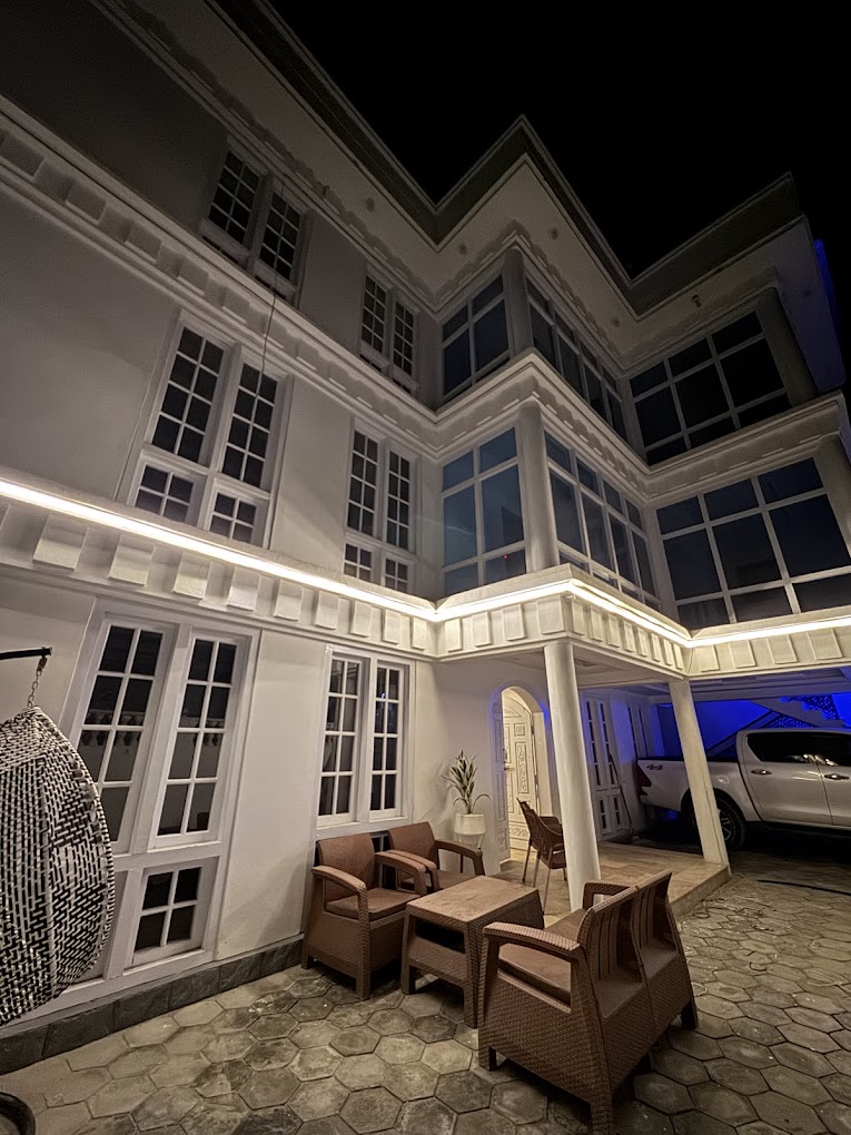 VILLAGGIO HOTEL KHAPLU
