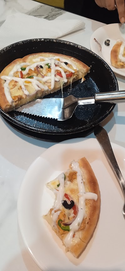 MFC Pizza