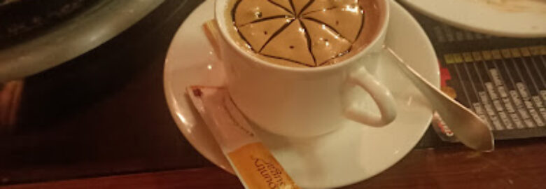 Cafe De Champs
