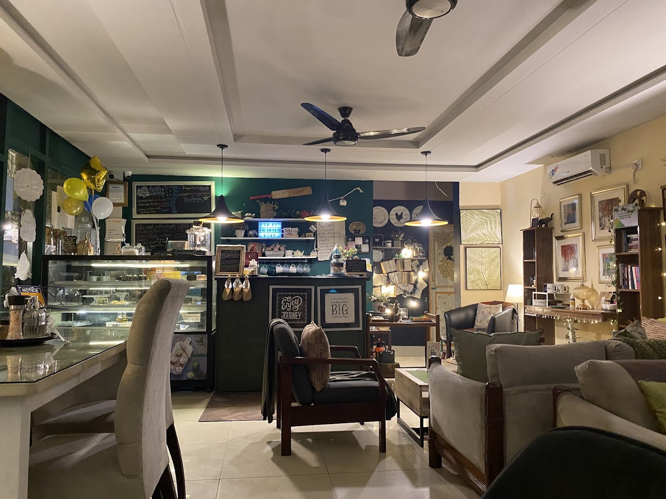 The CherryTree Café