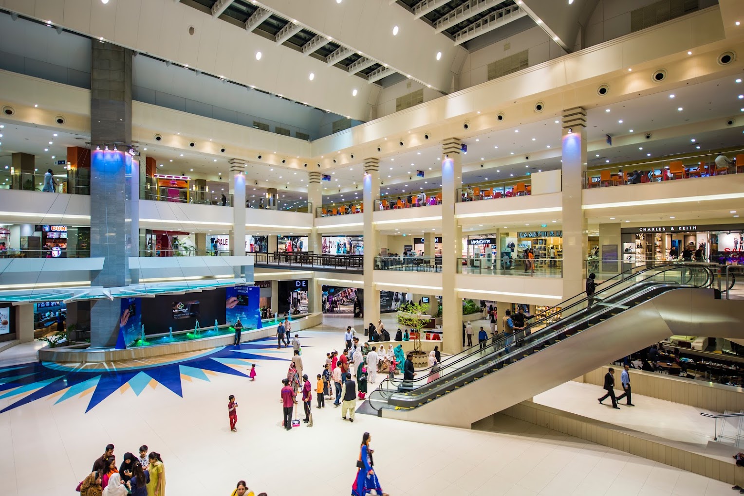 Dolmen Mall - Clifton