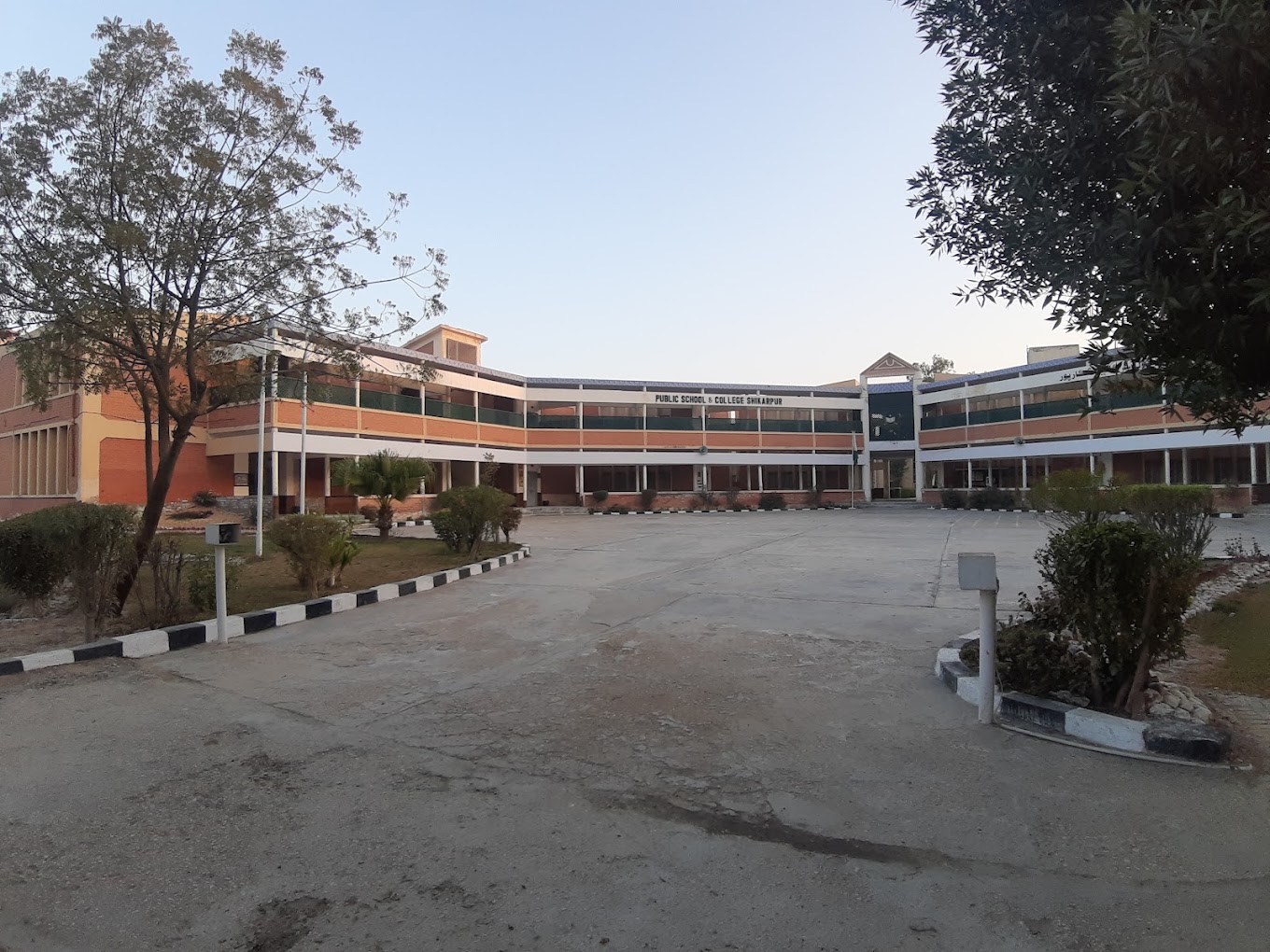 Public School and College Shikarpur