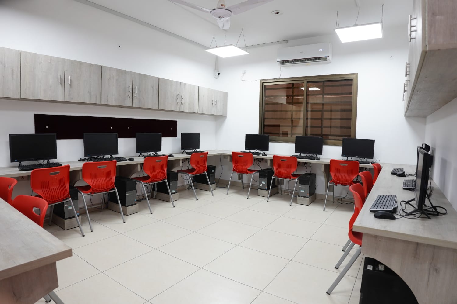 THE NEXT SCHOOL (Malir Campus)