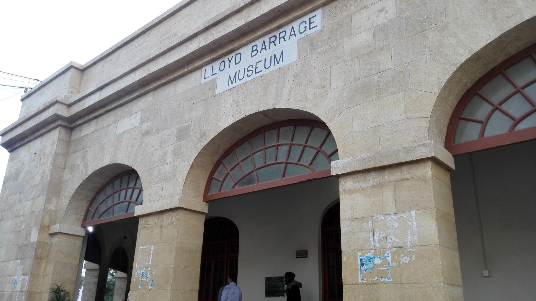 Lloyd Barrage Museum