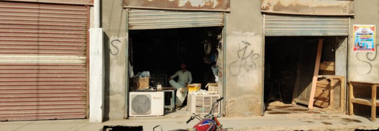 Al Wahab electric and solar AC installation service