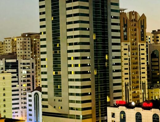 Al Bustan Tower Hotel Suites