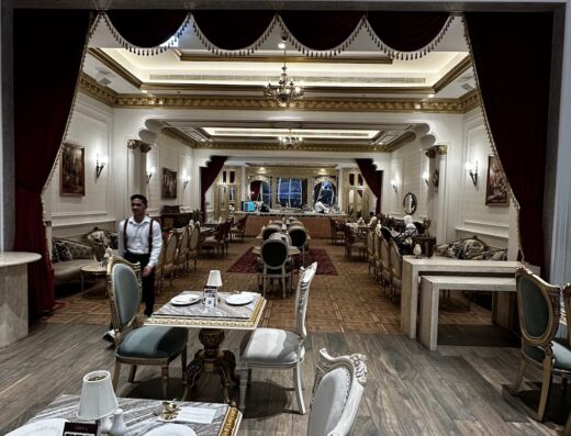 Amina Restaurant Reem Mall