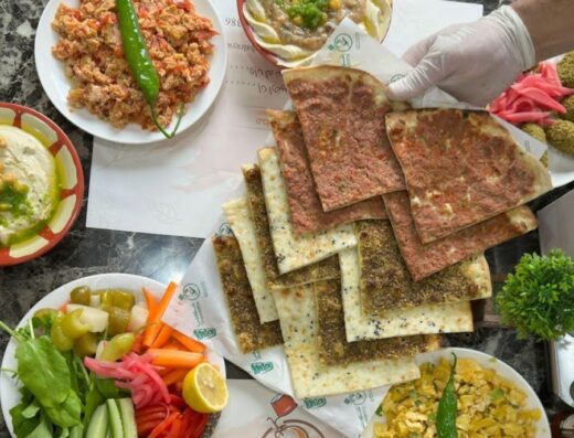 Bab Al Rayan Restaurant & Cafeteria