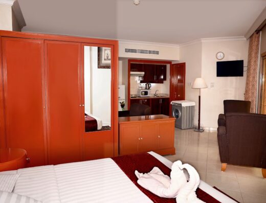Dolphin Hotel Apartments