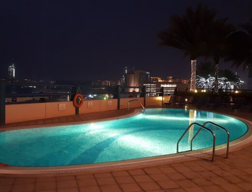 Dubai Marriott Harbour Hotel & Suites