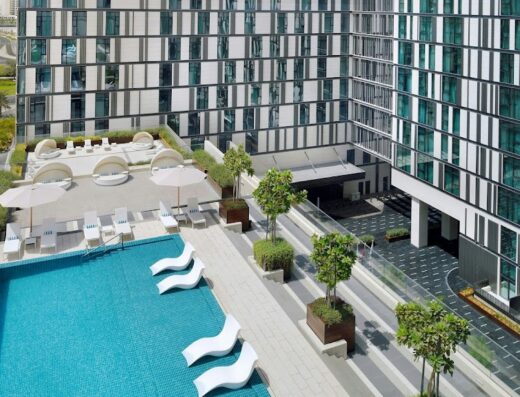 Holiday Inn Dubai al-Maktoum Airport by IHG