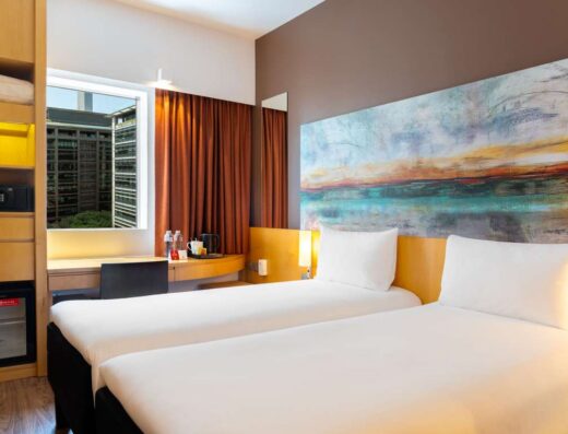 ibis One Central