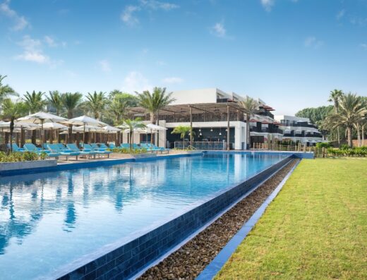 JA Palm Tree Court