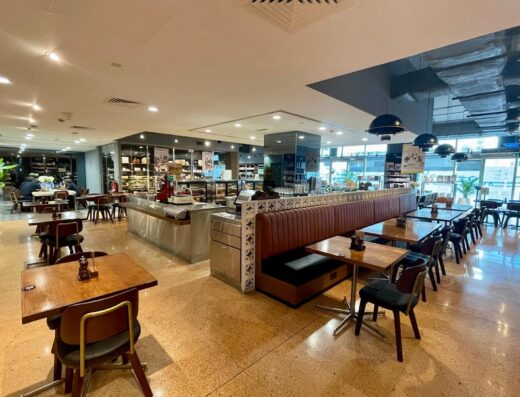 Jones the Grocer, Al Mamoura (Abu Dhabi)