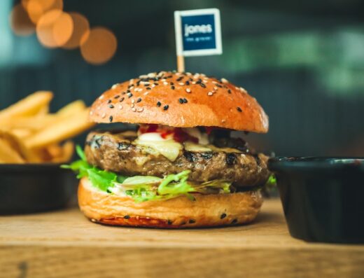Jones the Grocer, Al Mamoura (Abu Dhabi)