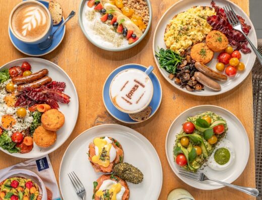 Jones the Grocer, Khalidiyah (Abu Dhabi)