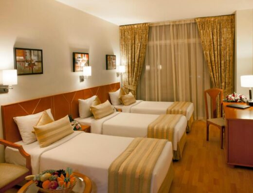 Landmark Plaza Hotel
