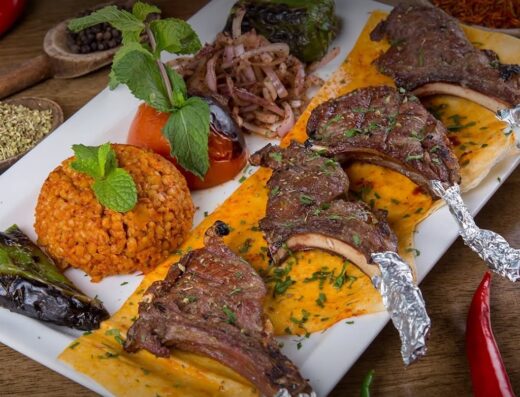 Otantik Café & Restaurant – Al Khalidiyah