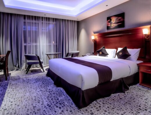Raha Grand Hotel