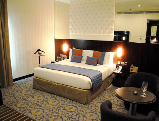 Raviz Center Point Hotel